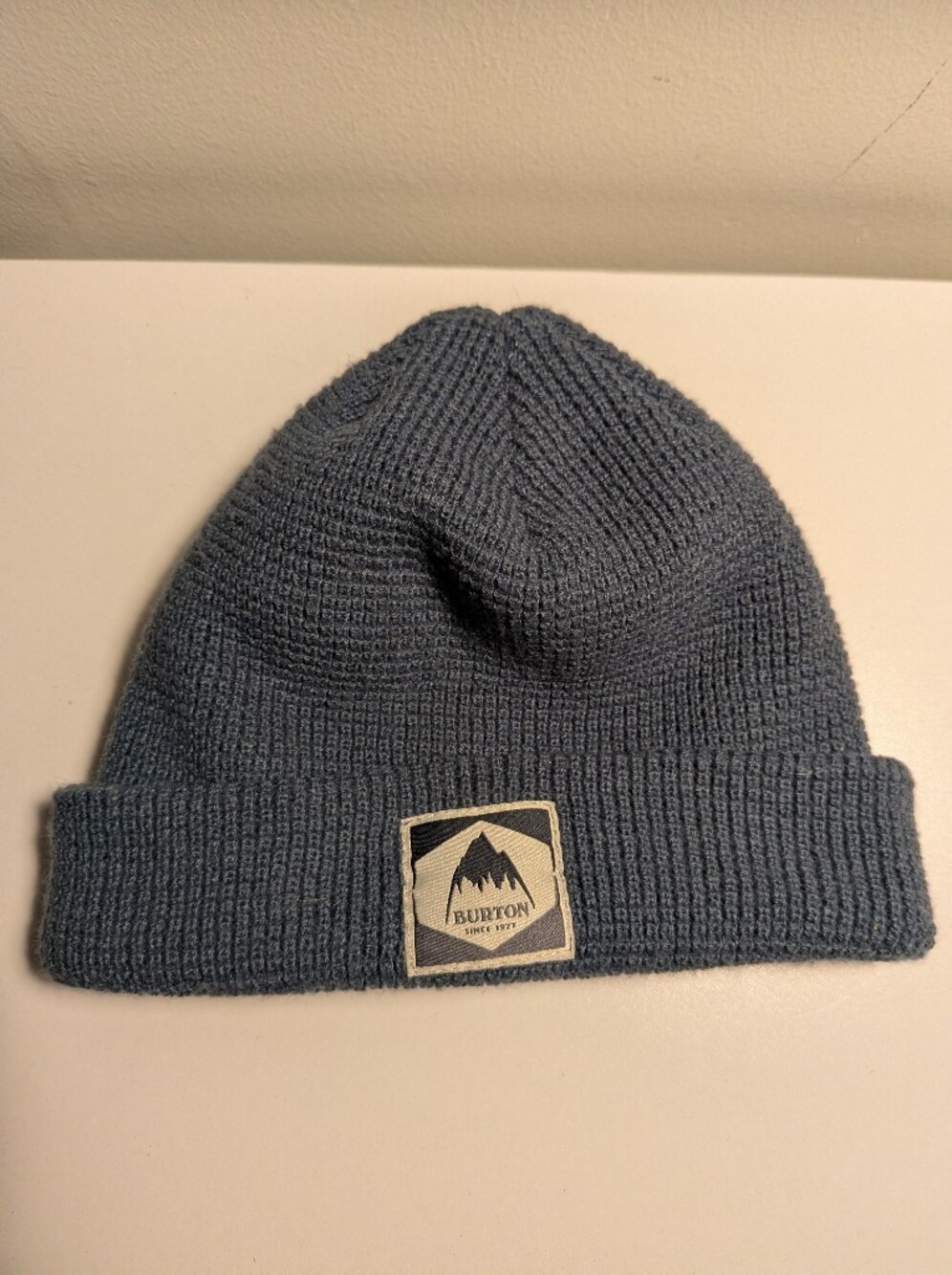 Burton Classic Blue Knit Cuffed Beanie Logo Patch Hat